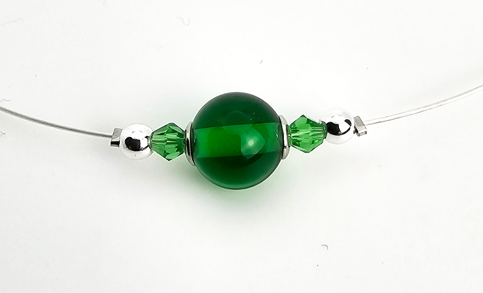 Leichte Kette helles Smaragdgrün Leichte Kette helles Smaragdgrün