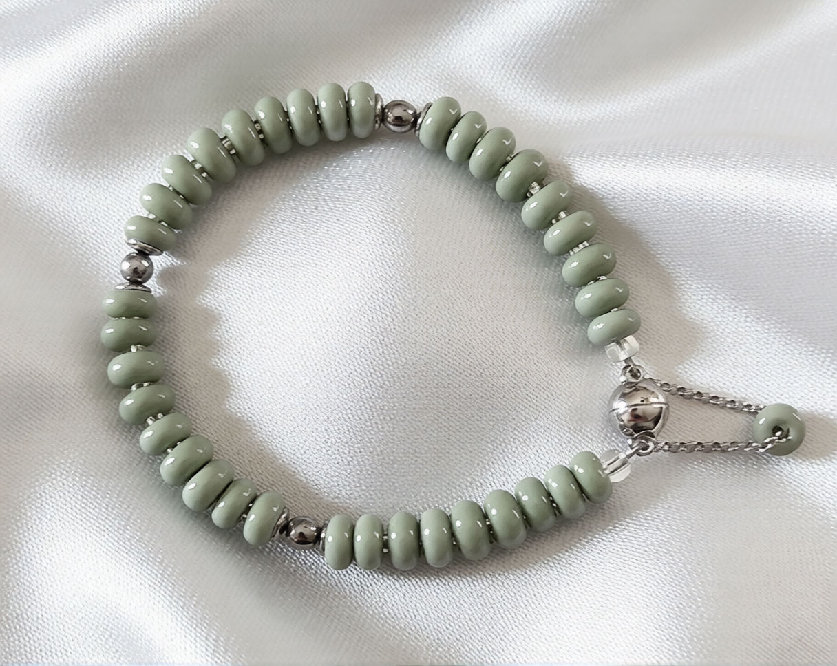 Armband eukalyptusgrün