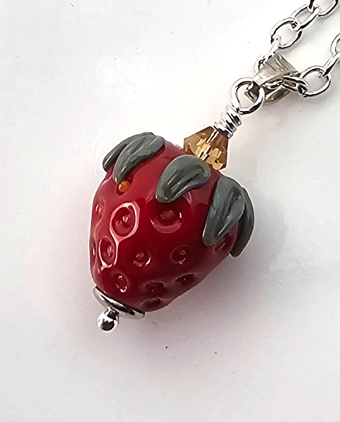 Anhänger Erdbeere Anhänger Erdbeere