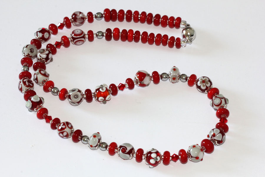 Collier Sinfonie in bordeaux Collier Sinfonie in bordeaux