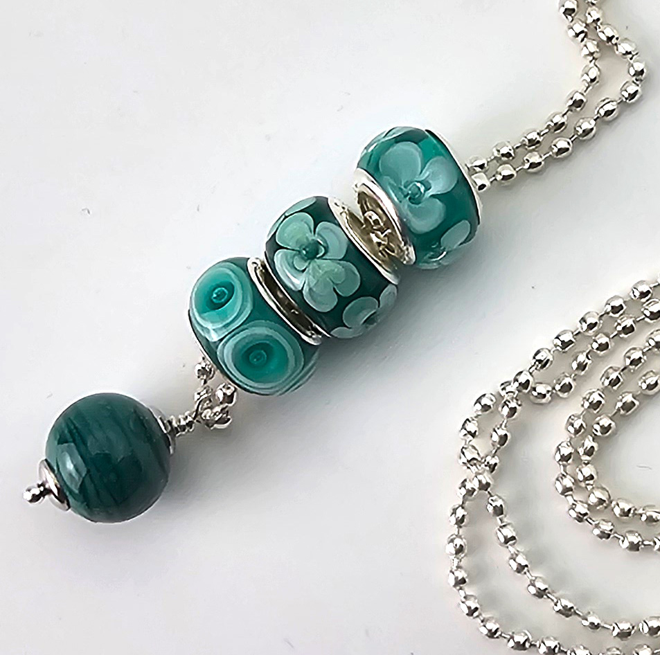 Y-Collier malachitgrün Y-Collier malachitgrün