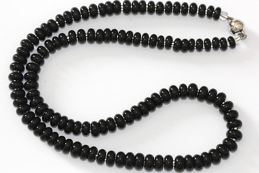 Schwarze Kette Schwarze Kette