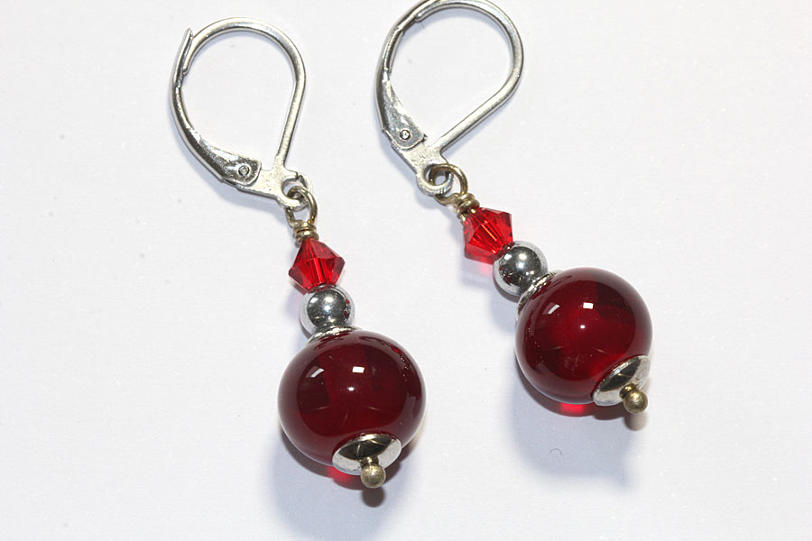 Ohrhänger granatrot Ohrhänger granatrot