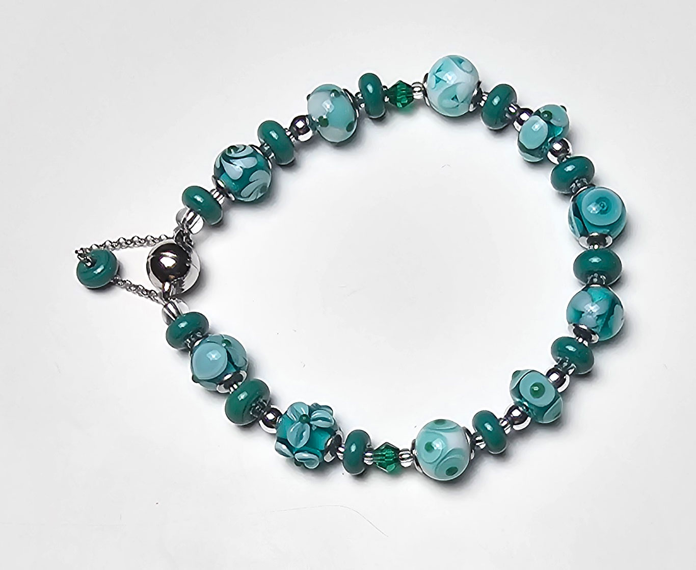 Armband in Meergrün