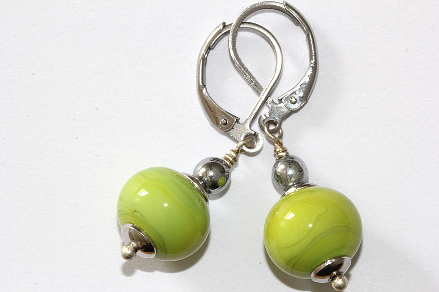 Ohrhänger apfelgrün Ohrhänger apfelgrün